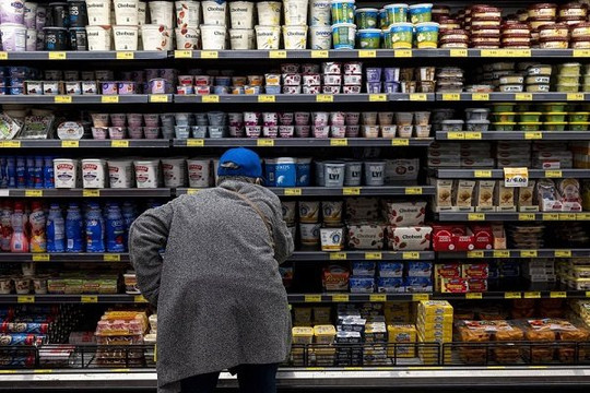Người tiêu dùng Mỹ thắt chặt chi tiêu, cá ngừ đóng hộp Việt chịu thất thu