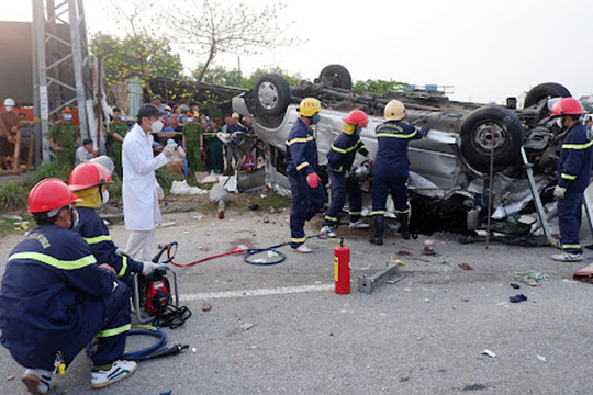 Vụ tai nạn thảm khốc tại Quảng Nam: Thêm một nạn nhân tử vong