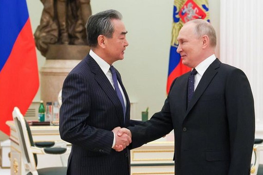 Ông Putin tuyên bố quan hệ Nga - Trung đạt mức mới