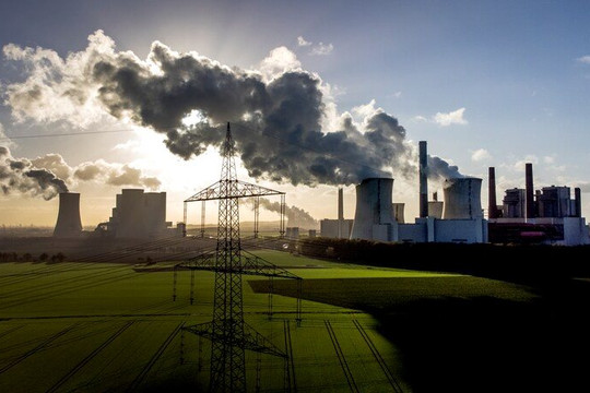 IEA: Lượng thải phát khí carbon dioxide (CO2) lên mức cao kỷ lục