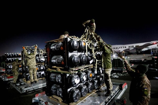 Mỹ đứng đầu danh sách viện trợ khí tài cho Ukraine