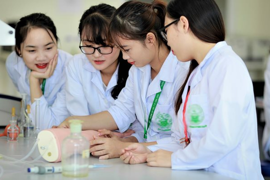 Thứ trưởng Bộ GD-ĐT: Không nhất thiết mỗi ngành phải có một kỳ thi riêng