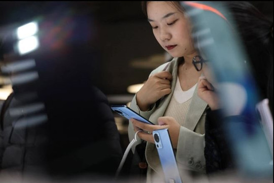 Xiaomi, Oppo, Vivo cho chuyển dữ liệu giữa các smartphone trong cuộc chiến chống Apple