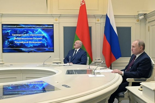 Tổng thống Putin nói Nga sẽ triển khai vũ khí hạt nhân chiến thuật đến Belarus