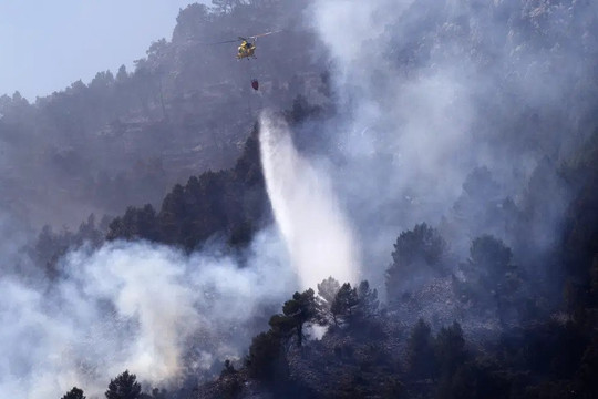 Biến đổi khí hậu ‘góp phần’ gây cháy rừng trong mùa xuân ở Tây Ban Nha