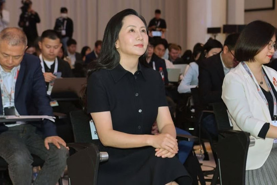 'Công chúa Huawei' đối diện cuộc chiến khó khăn để tăng doanh thu khi lợi nhuận giảm mạnh