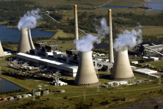 Úc thông qua luật giảm khí thải nhà kính từ than và dầu khí