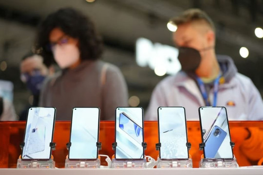 Các hãng smartphone Trung Quốc giành thị phần ở Nga khi Samsung và Apple rời đi, Xiaomi dẫn đầu