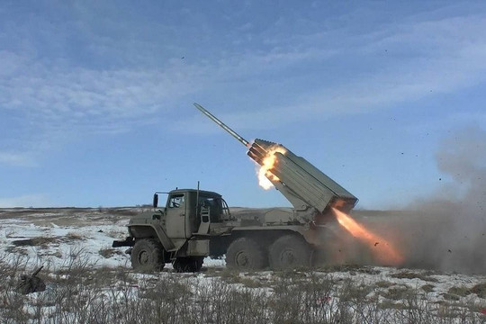 Nga dùng bom thông minh phá cứ điểm của Ukraine