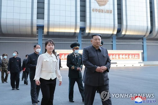Nhà lãnh đạo Triều Tiên hạ lệnh phóng vệ tinh do thám theo đúng kế hoạch