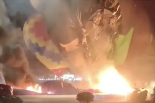 Khinh khí cầu bỗng nhiên bốc cháy ở Tuyên Quang, 5 người bị thương
