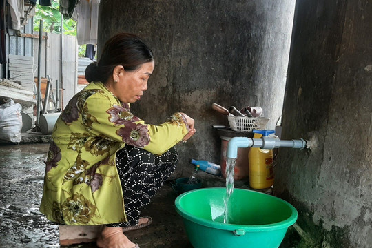 Tiền Giang: Người dân xã nông thôn mới 'kêu trời' vì chất lượng nước sinh hoạt