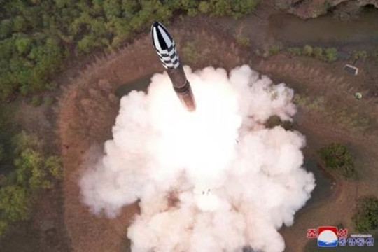 Nhật - Hàn liên kết radar để theo dõi tên lửa Triều Tiên