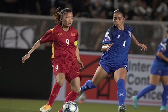 SEA Games 32: Đội bóng đá nữ Việt Nam may mắn giành ngôi đầu bảng