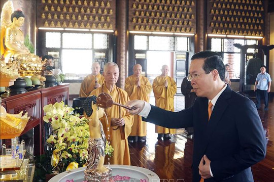 Chủ tịch nước Võ Văn Thưởng chúc mừng Đại lễ Phật đản tại TP.HCM