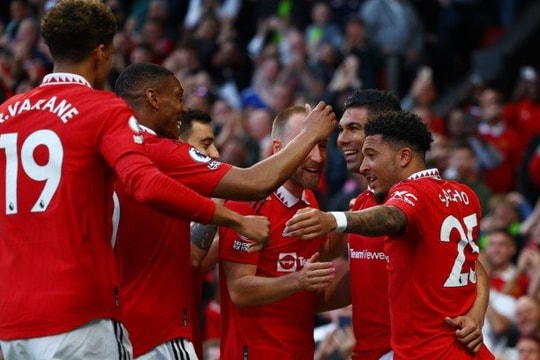 MU giành vé dự Champions League, Liverpool xuống đá Europa League