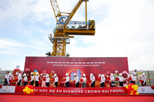 DOJILAND chính thức cất nóc dự án Diamond Crown Hai Phong