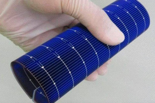 Trung Quốc chế tạo pin mặt trời silicon thế hệ mới 