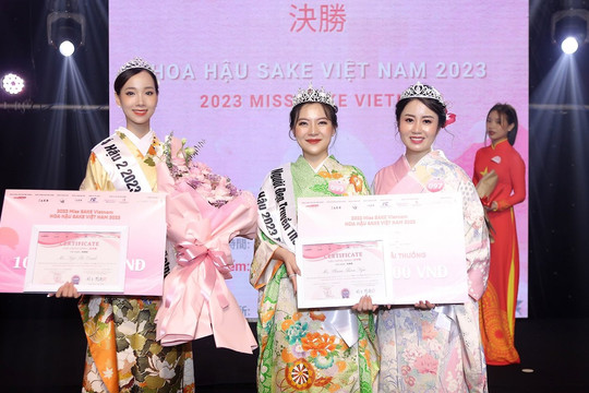 Phạm Thiên Nga đăng quang Miss Sake Việt Nam 2023 là tân tiến sĩ