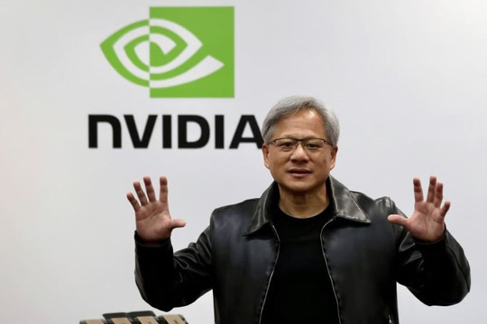 CEO Nvidia cảnh giác việc Trung Quốc xây dựng chip tiên tiến riêng