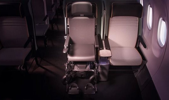 Thiết kế ghế máy bay thân thiện với hành khách ngồi xe lăn