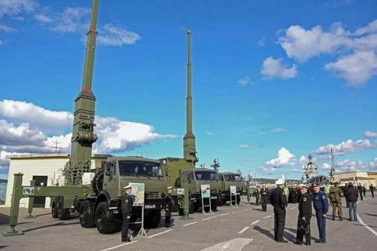 Nga dùng tổ hợp tác chiến điện tử, tên lửa duyên hải ngăn chặn Ukraine phản công