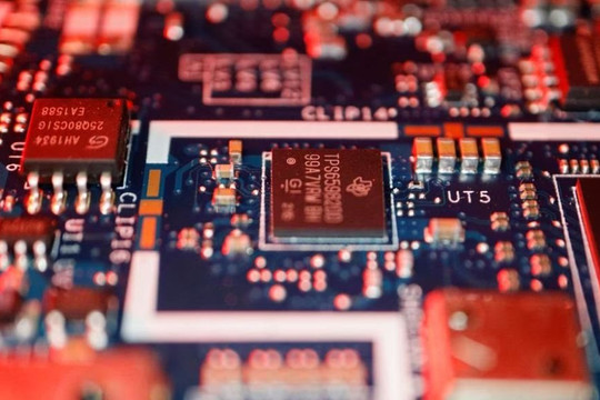 Mỹ nhờ lãnh đạo công ty mẹ Google hỗ trợ phát triển chip thế hệ tiếp theo