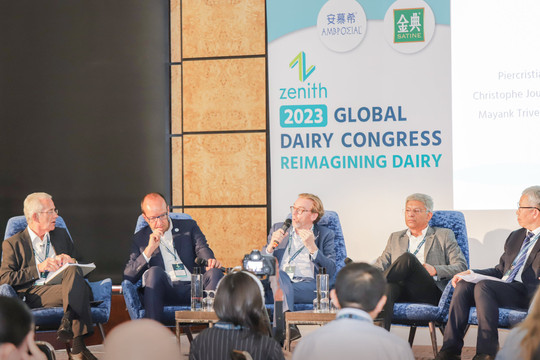 Vinamilk – Đại diện duy nhất đến từ ASEAN tham luận và nhận giải thưởng lớn tại hội nghị sữa toàn cầu 
