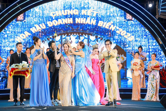 Nước khoáng Phú Ninh đồng hành cùng Hoa hậu Doanh nhân Biển 2023