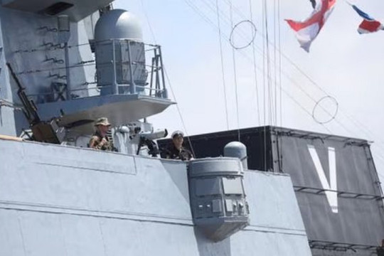Tàu chiến Nga di chuyển qua vùng biển phía đông Đài Loan
