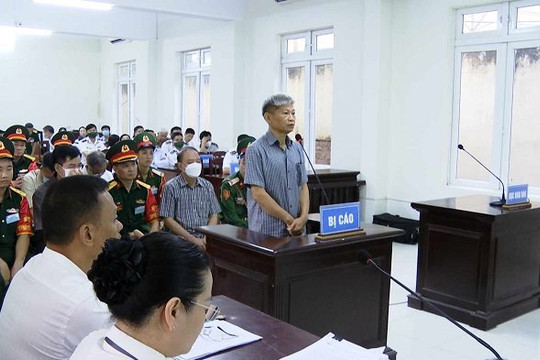 Cựu Tư lệnh Cảnh sát biển Nguyễn Văn Sơn bị đề nghị mức án đến 16 năm 6 tháng tù
