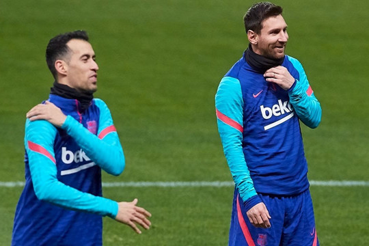 Cựu tiền vệ Barcelona cảnh báo Messi và Busquets về MLS