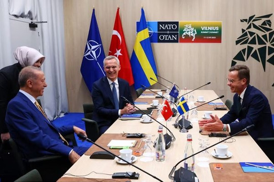Thổ Nhĩ Kỳ ‘bật đèn xanh’ cho Thụy Điển gia nhập NATO