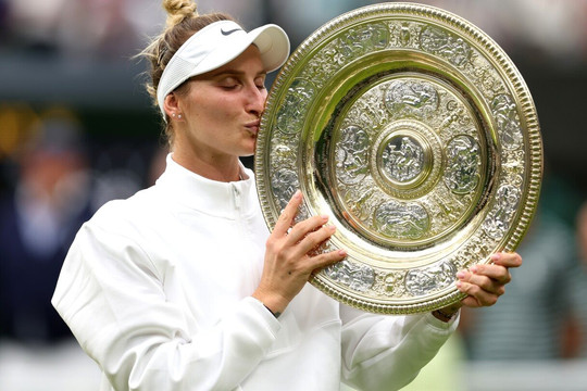 Marketa Vondrousova vô địch Wimbledon 2023: Điều không thể đã thành có thể!
