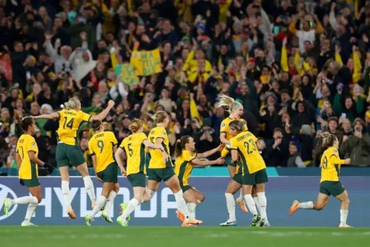 Chủ nhà Úc ra mắt hoàn hảo tại World Cup 2023