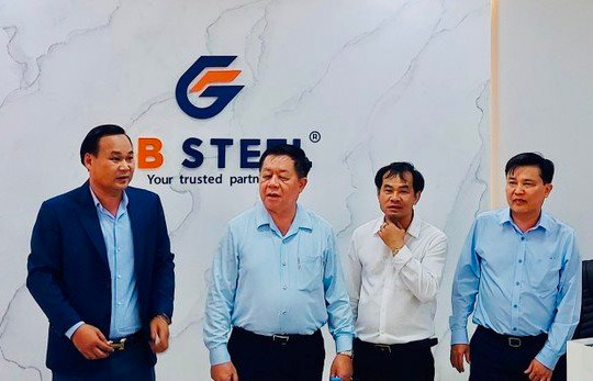 Đoàn công tác của Trung ương và tỉnh Long An thăm, làm việc tại Nhà máy Global Benjamin Steel