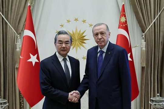 Tân Ngoại trưởng Trung Quốc thăm Thổ Nhĩ Kỳ