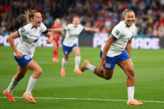 World Cup nữ 2023: Tuyển Anh vươn lên đầu bảng, Trung Quốc suýt nhận trái đắng