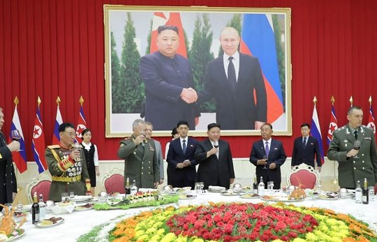 Ông Putin cảm ơn Triều Tiên đã 'hỗ trợ' Nga trong cuộc chiến tại Ukraine