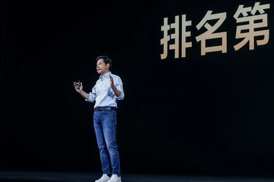 Xiaomi tuyên bố tiếp tục cạnh tranh với iPhone, từ bỏ khát vọng trở thành hãng smartphone lớn nhất
