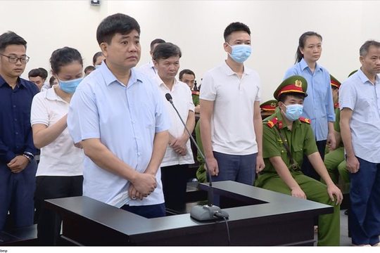 Vụ cây xanh: Cựu Chủ tịch Nguyễn Đức Chung bị đề nghị xử phạt 2 - 3 năm tù