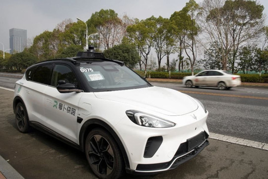 Tham vọng ô tô tự lái của Trung Quốc đối mặt những rào cản tài chính và pháp lý đáng kể