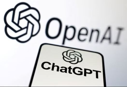 Lưu lượng truy cập website ChatGPT giảm trong tháng thứ ba liên tiếp