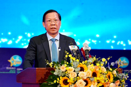 Chủ tịch Phan Văn Mãi: TP.HCM sẽ giữ vai trò tiên phong phát triển xanh