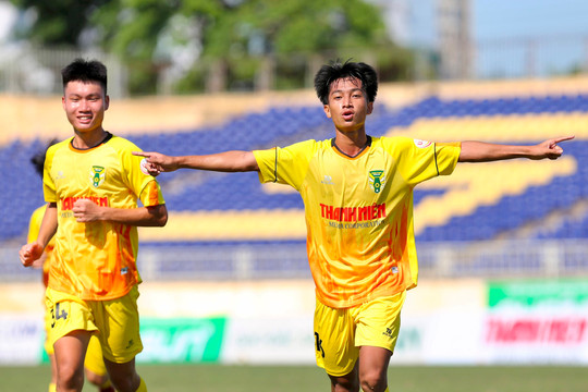 Kon Tum là đội thứ 2 giành vé vào tứ kết U.21 quốc gia 2023