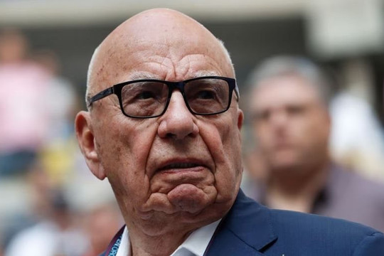 Trùm truyền thông Rupert Murdoch từ chức chủ tịch, cổ phiếu Fox và News Corp tăng giá