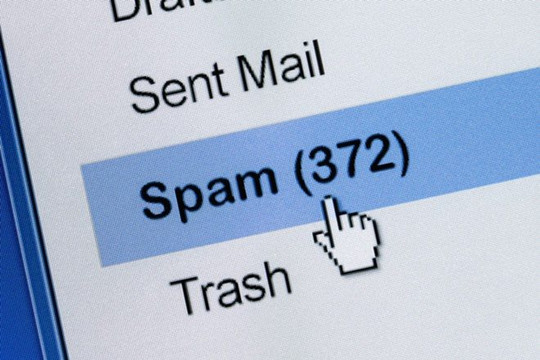Dùng AI, Google tìm ra cách chặn thư rác trong Gmail