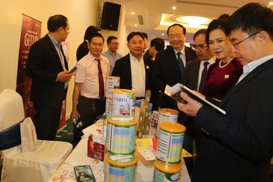 CLB Doanh nhân Việt Nam khuyến khích các thành viên đóng góp cho cộng đồng