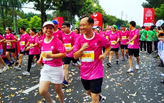 Hơn 6.000 người tham gia giải Marathon Đất sen hồng Đồng Tháp 2023