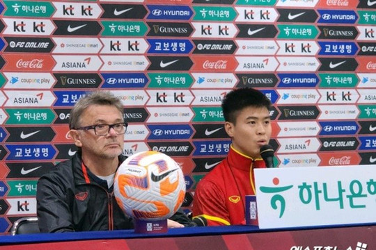 Đội tuyển Việt Nam đá với Hàn Quốc: Chúng ta cùng chờ đợi điều gì?